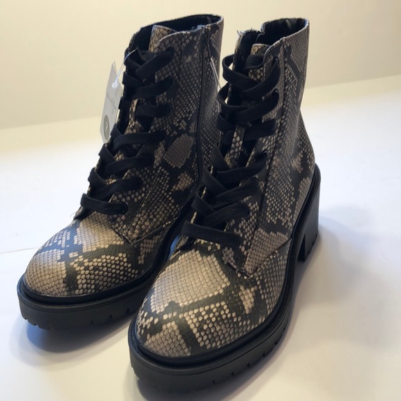 Women’s Snake Skin Print Lace Up Combat Boots - Picture 3 of 10
